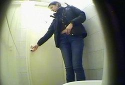 Подборка видео из женских туалетов