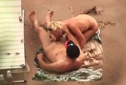 Пляж удобное место для занятия сексом